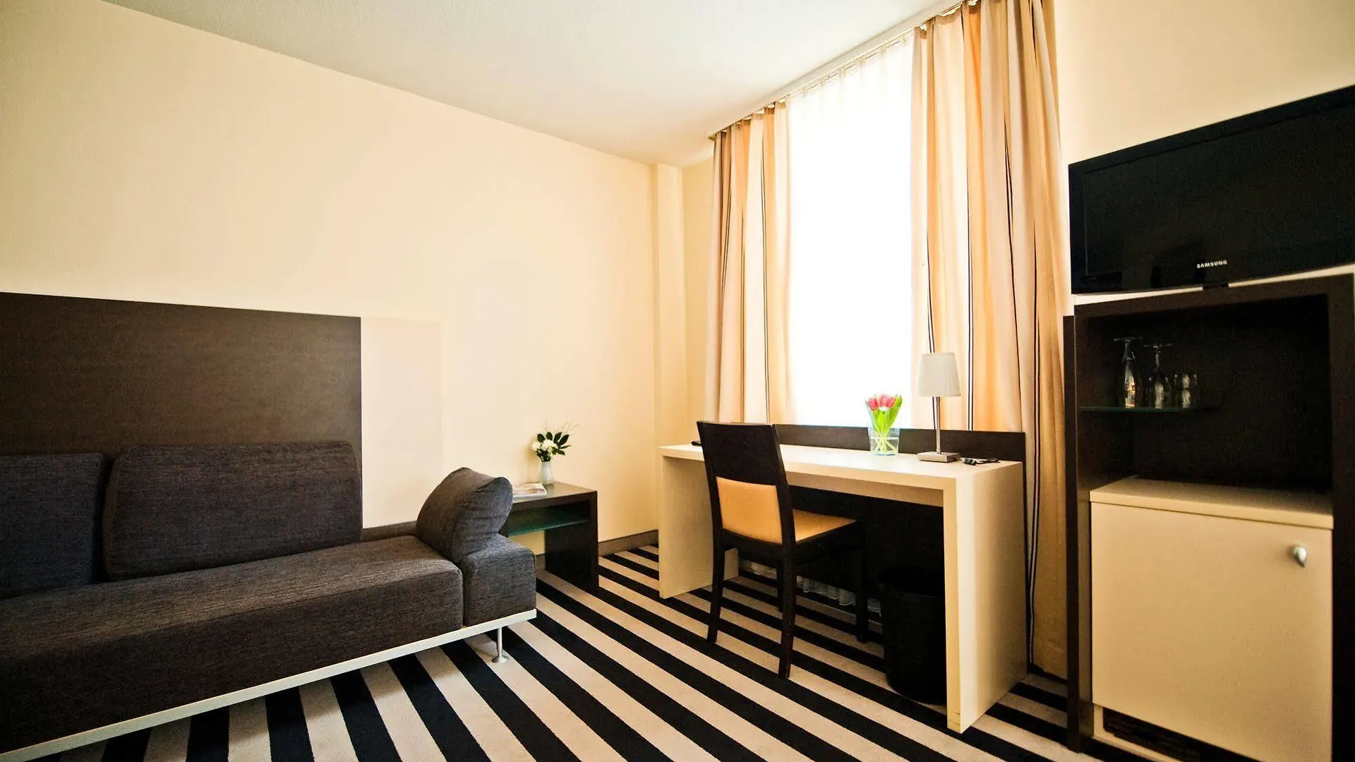 ****  Bristol Hotel - Frankfurt City - Central Station Frankfurt am Main Germany