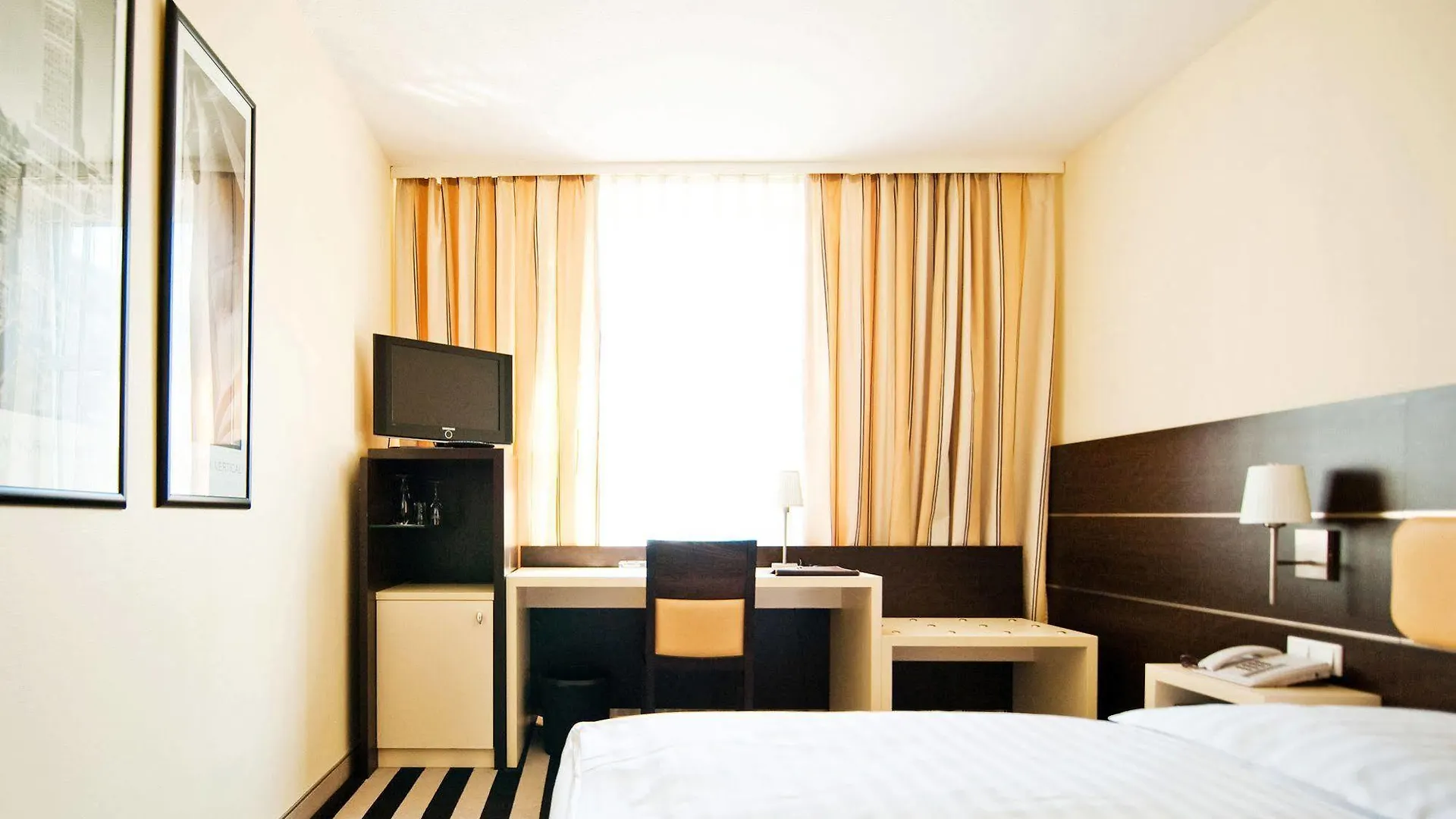 Bristol Hotel - Frankfurt City - Central Station Frankfurt am Main Germany